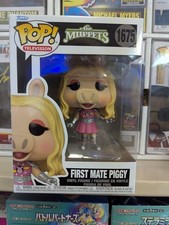 Funko Pop! The Muppets "Pigs In Space" First Mate Piggy #1675
