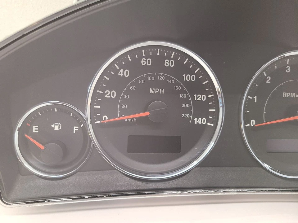 09-10 Jeep Commander Velocímetro Cluster Modelo Deportivo MPH 05172500AI Foto 3 de 4
