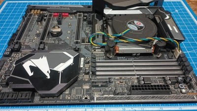 GIGABYTE Z370 AORUS GAMING 7 - Intel LGA 1151v2 - DDR4 - ATX Motherboard - Works