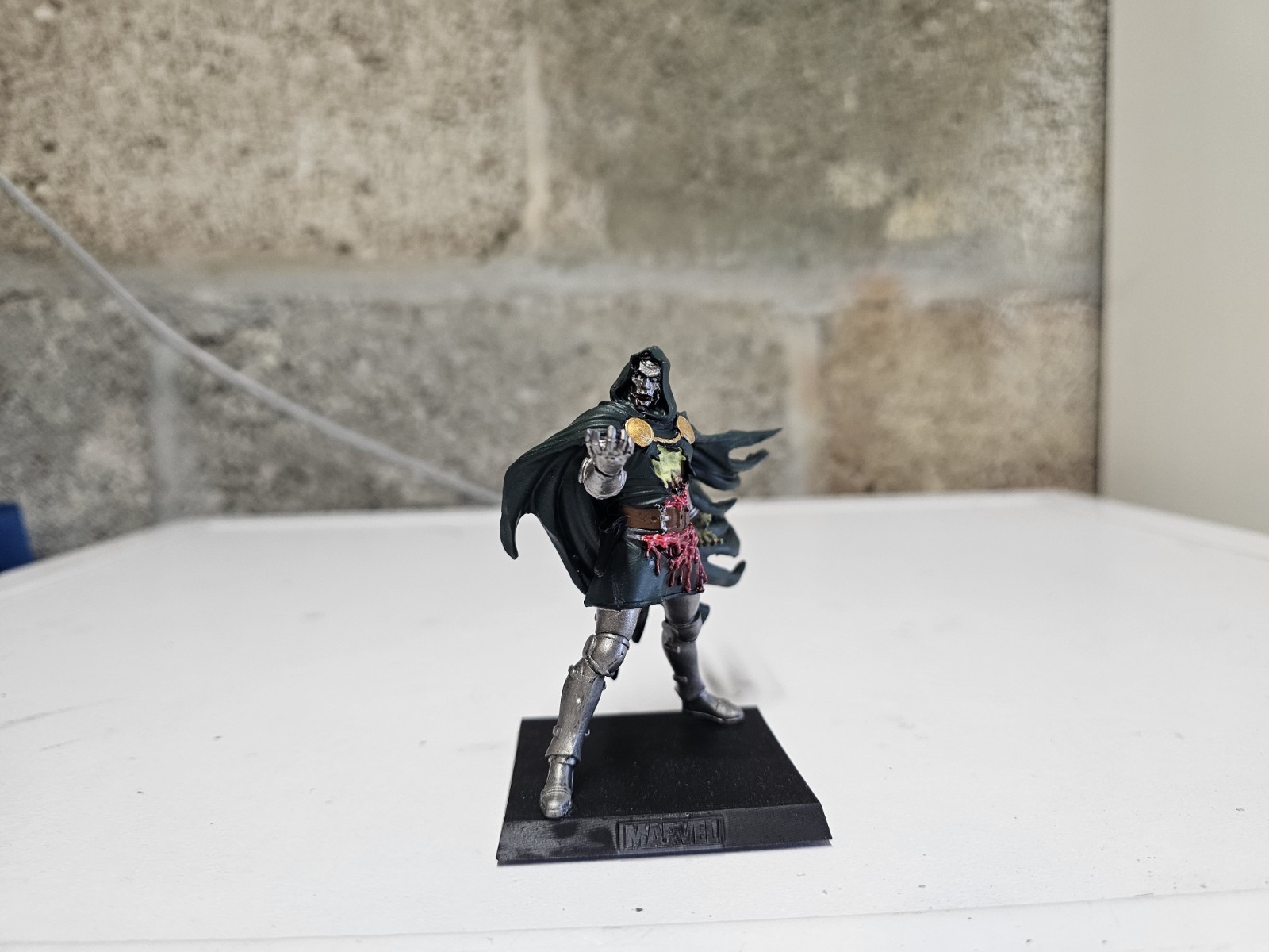 Figura Clásica Marvel Colección Zombie Doctor Doom Personalizada.