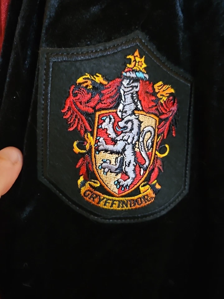 2 Disfraces de Halloween de Harry Potter Gryffindor Rubíes Juveniles Talla L Foto 2 de 4