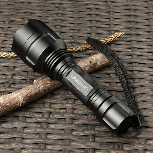 Tactical Red Light LED Air Rifle Flashlight & Scope Mount For Hunting Shooting - Picture 3 of 7