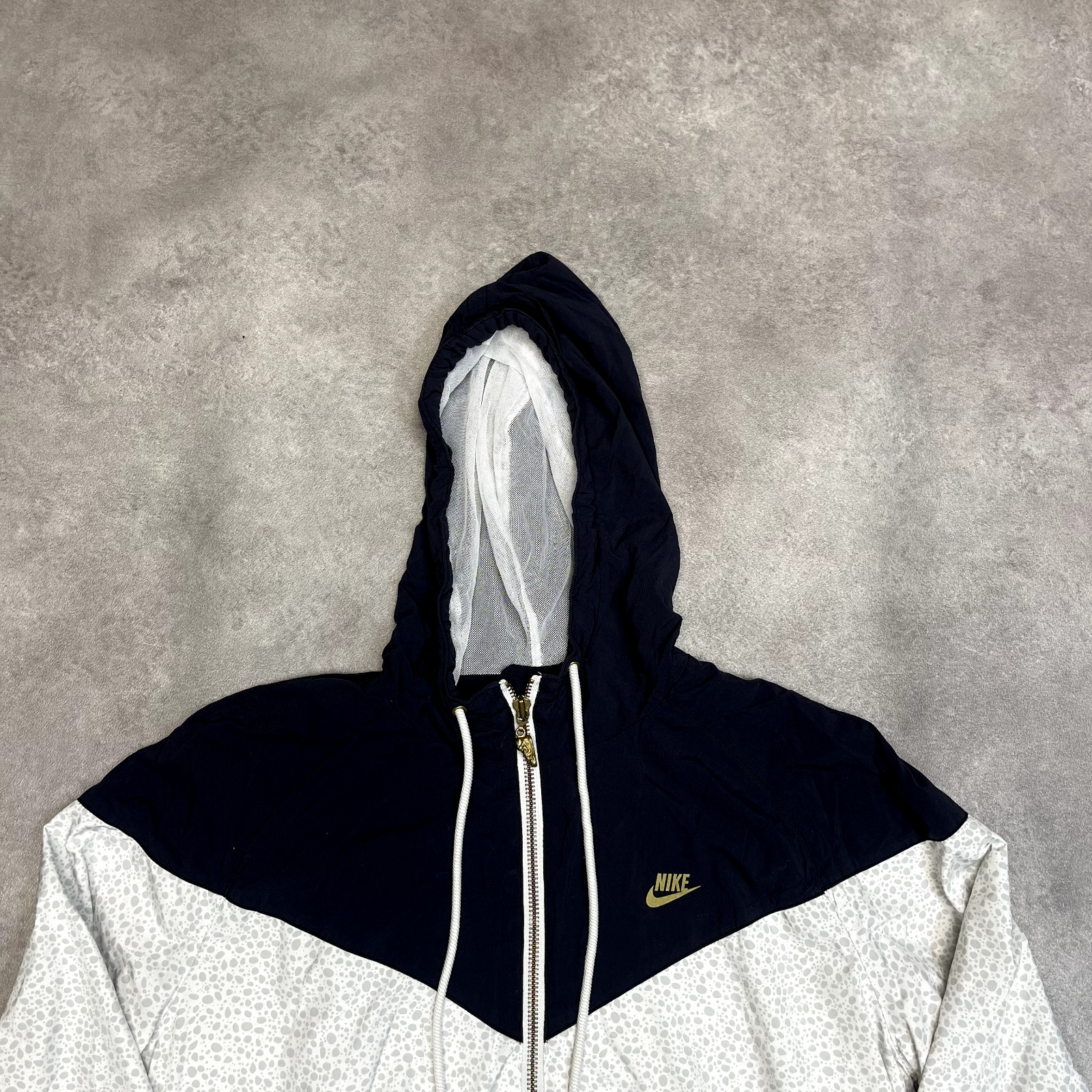 Nike Track Jacket Womens Y2K Full Zip Swoosh Windbreaker, Grey, Medium image 3