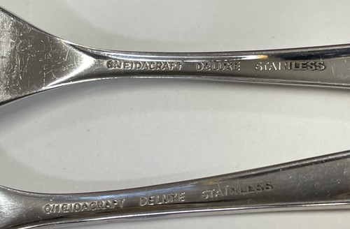 5PC ONEIDA ONEIDACRAFT DELUXE STAINLESS LASTING ROSE SALAD FORK FLATWARE LOT - Picture 3 of 3