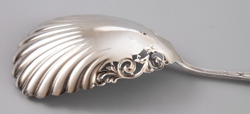 Antique Apollo Pattern by Knowles and Mount Vernon Sterling Silver Cracker Scoop - Picture 4 of 9