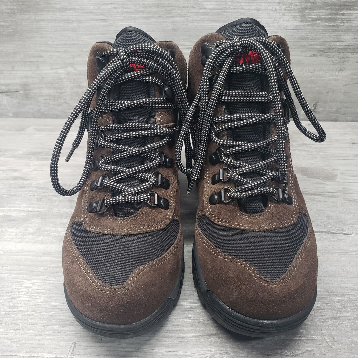 Hiking Boots EMS Womens Size 8 Eastern Mountain Sports Brown 