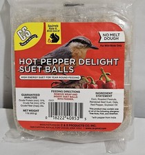 C S Hot Pepper Delight Suet Balls, No Melt, 1 Lb, Bird Food