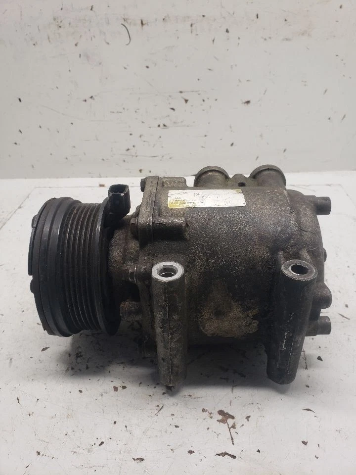 Compresor de aire acondicionado 4 puertas excluyendo Sport Trac compatible con 02-05 EXPLORER 1409012 Foto 2 de 4