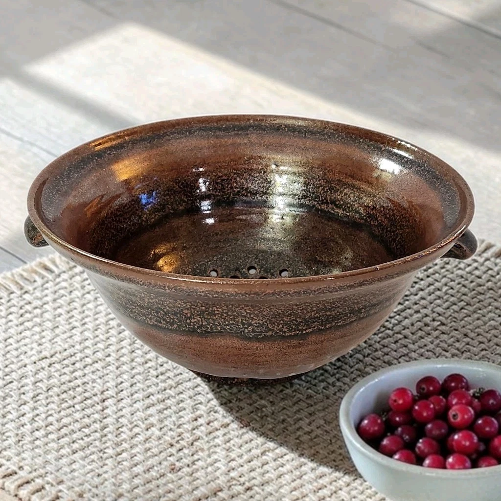 Handcrafted Stoneware Pottery Colander/Strainer Berry Bowl W/Handles 9.5" Wide