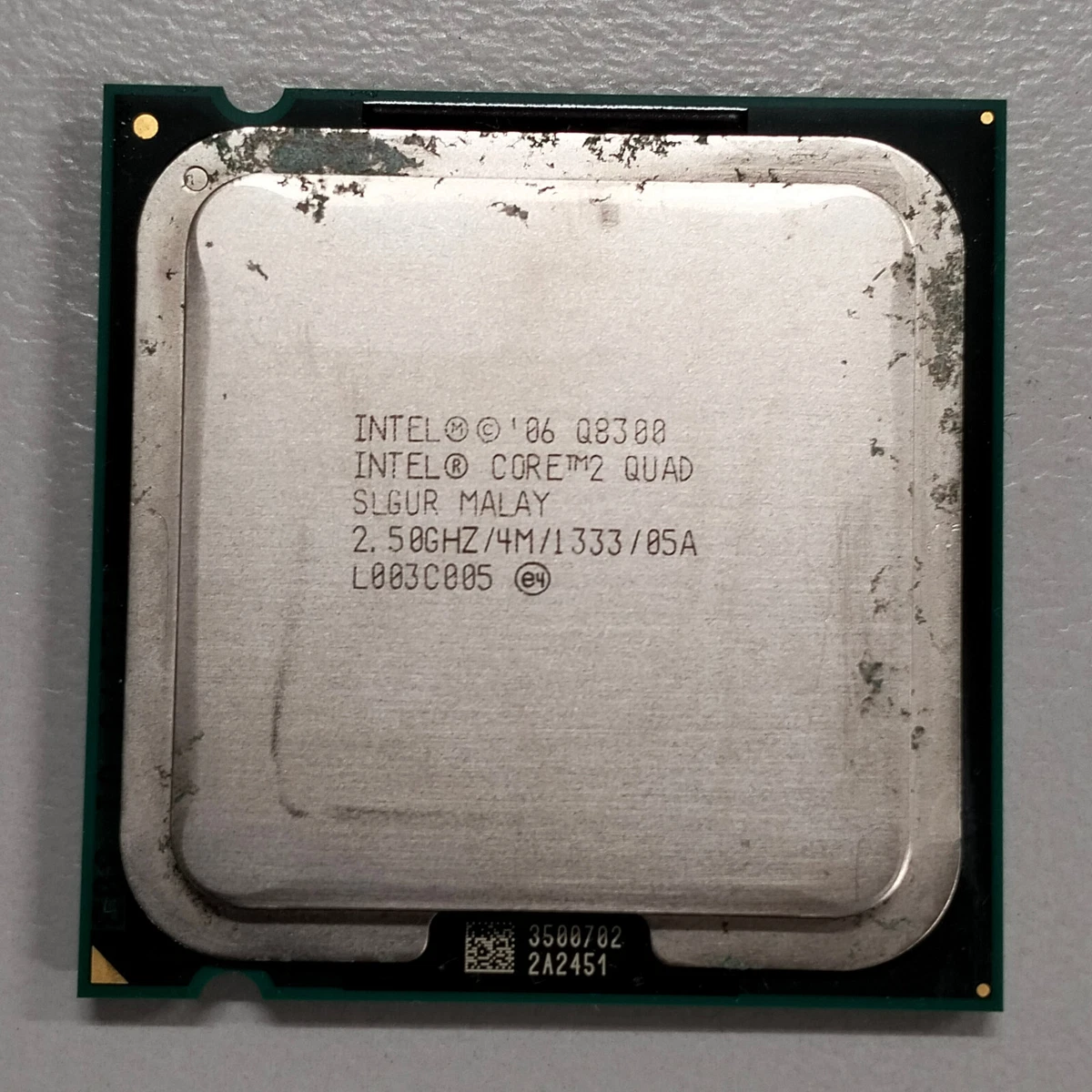 Intel Core 2 Quad Q8300 - Spécifications du CPU