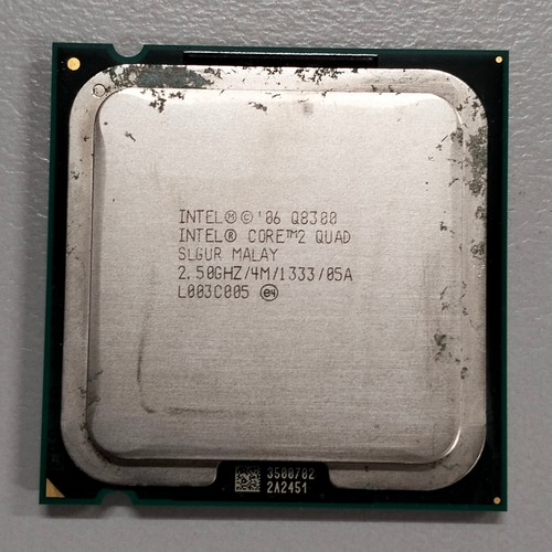 Intel Core 2 Quad Q8300 Yorkfield 32-bit LGA 775 2.5 GHz 4 core 95W CPU SLGUR - Picture 1 of 4