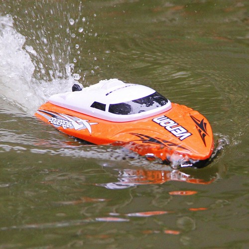 25+KM/H High Speed RC Boat for Lakes and Pools 2.4GHz Remote Control Toy Gift US - Picture 16 of 16