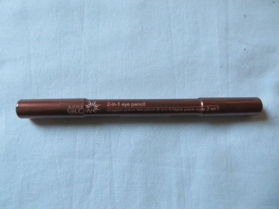 (3) Count Lot Of Avon Glow 2-In-1 Eye Pencil Island Waters P909 - Image 2 of 3