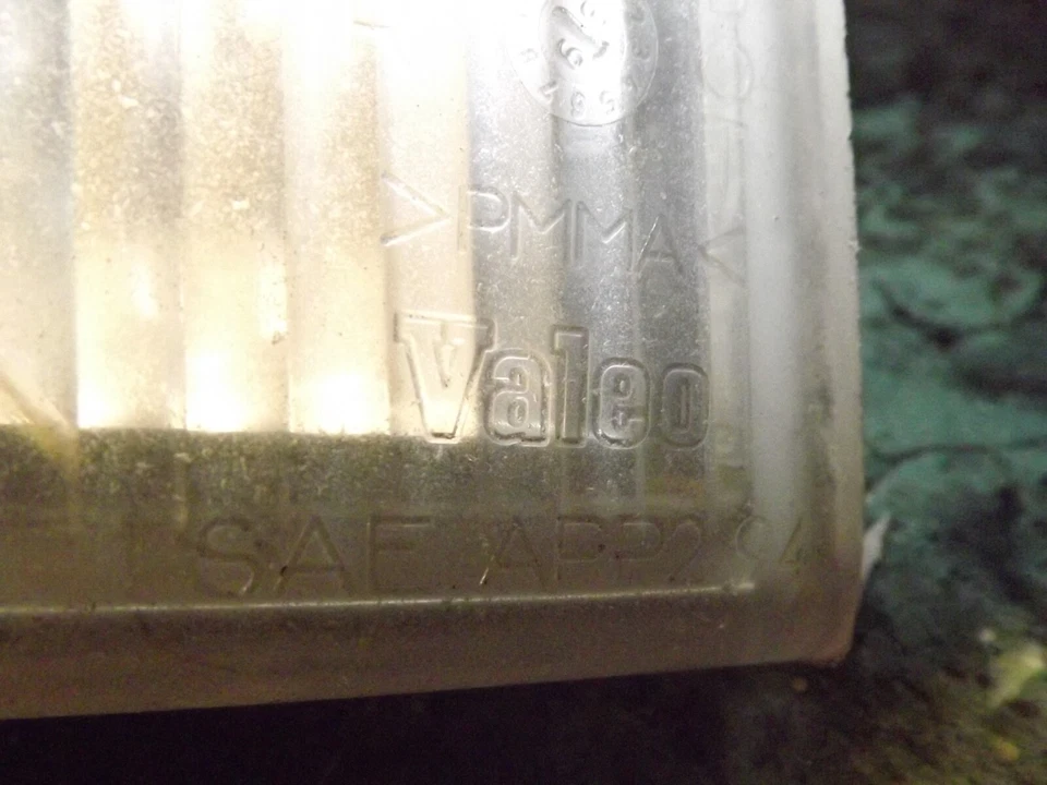 OEM 95-97 Volvo 960 S90 V90 lâmpada de lente de luz de sinal pisca-pisca canto dianteiro direito FR - Imagem 4 de 4