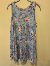 My Story Women’s Sleeveless Pullover Dress Size Medium M Blue Floral Keyhole