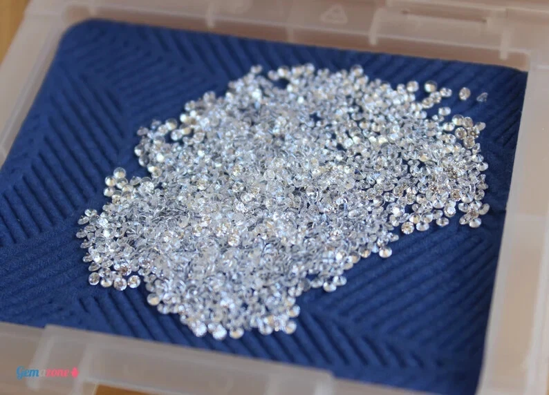 ALTA QUALITÀ 6A++ TAGLIO RADIANTE 9x7 MM. ZIRCONI CUBICI RUSSI BIANCHI
