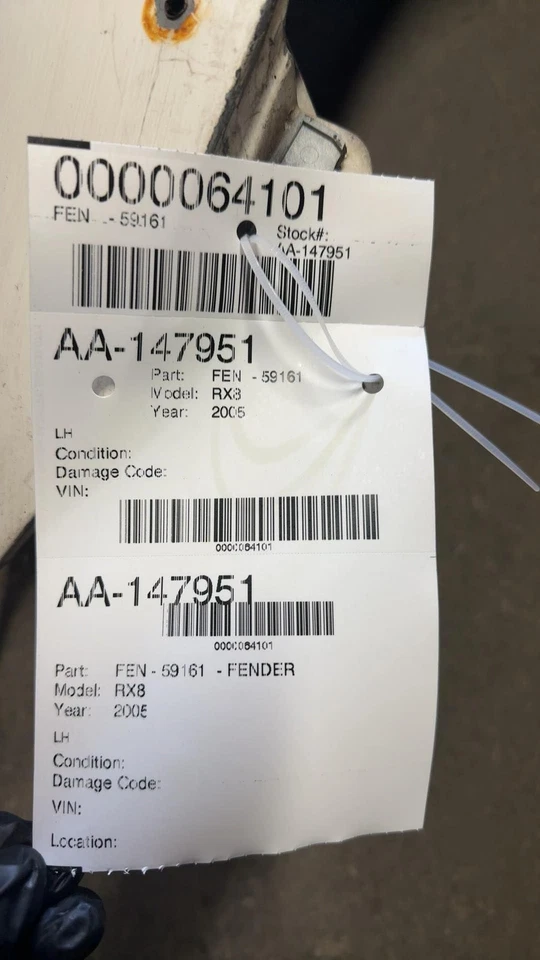 2004 -2008 MAZDA RX8 Fender Mazda Left Side OEM - Imagem 3 de 4