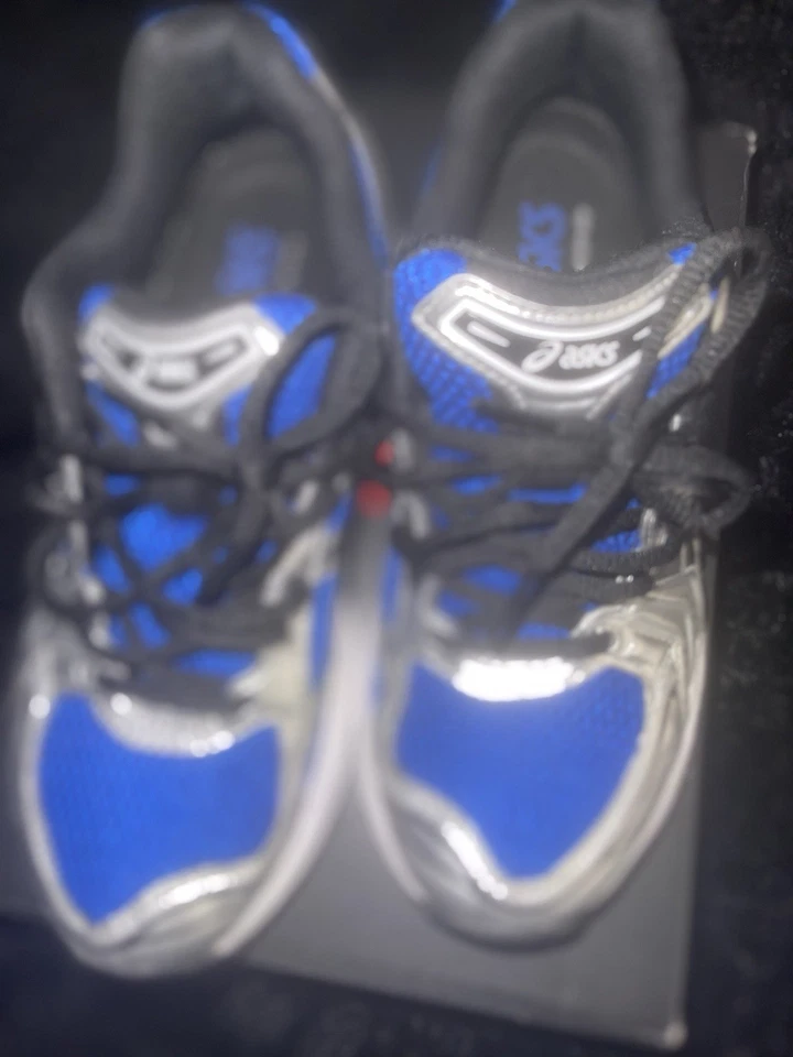 ASICS Gel Kayano 14 Azul Real Foto 2 de 4