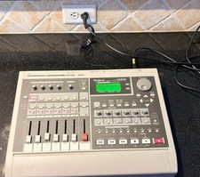 Roland VS-840GX Digital Studio Workstation - ...