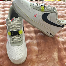 Nike Air Force 1 White/Black/Gray Low Top Lace-Up Men's Sneakers