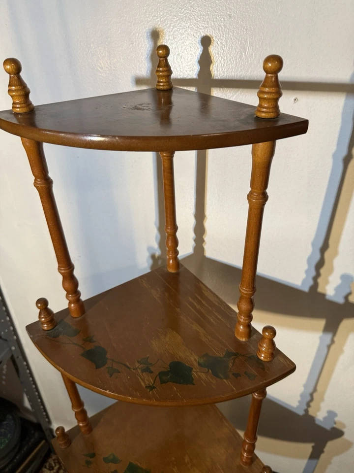 Prateleira de canto vintage de madeira 4 camadas com eixos - Imagem 4 de 4