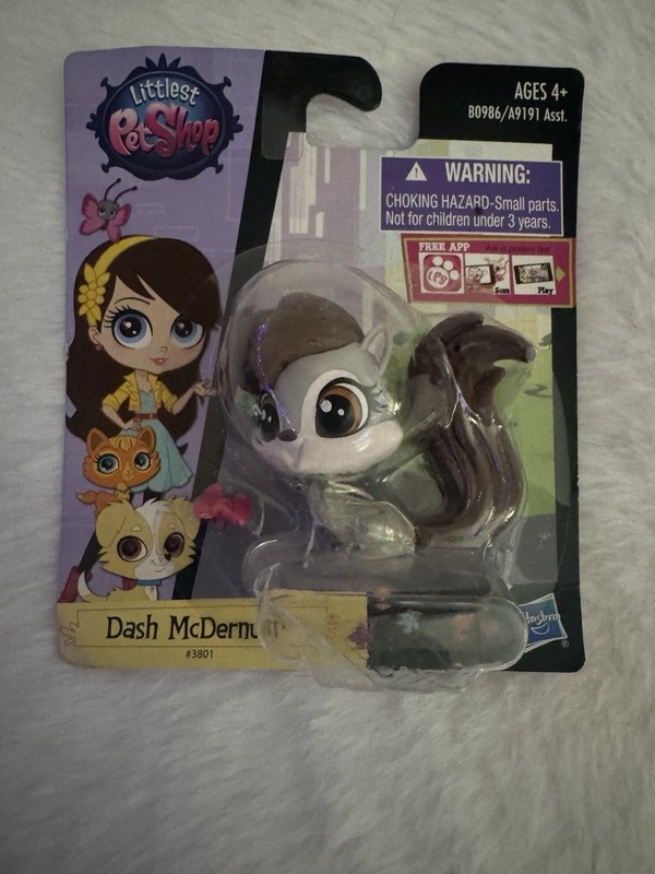 DASH MCDERNUTT SQUIRREL #3801 - Authentic Littlest Pet Shop - Hasbro LPS