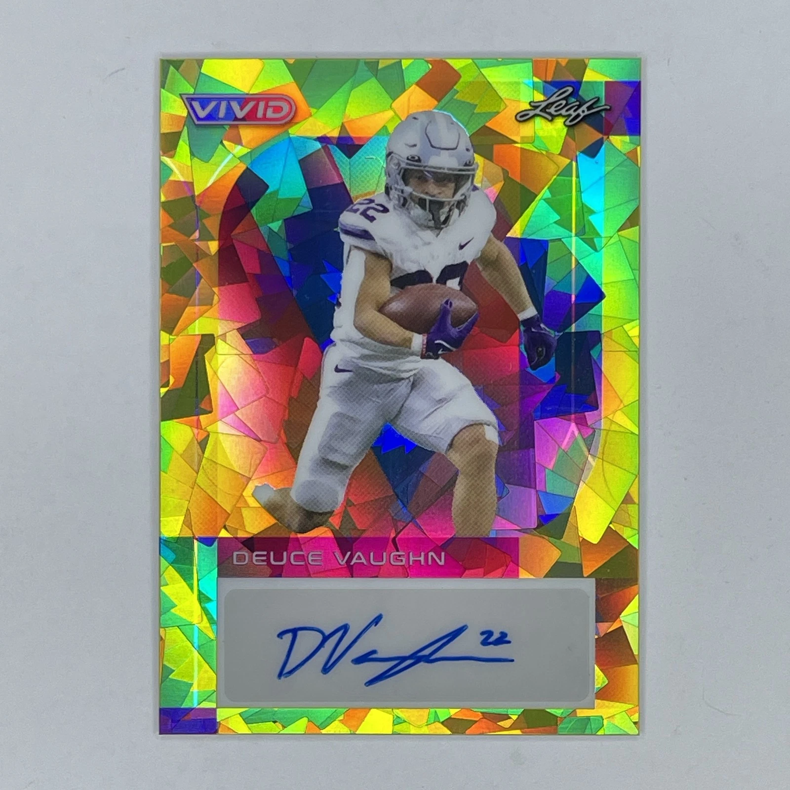 Deuce Vaughn Leaf Vivid Autographs #BADV1 Super Gold 1/1