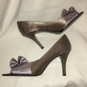 nina forbes peep toe