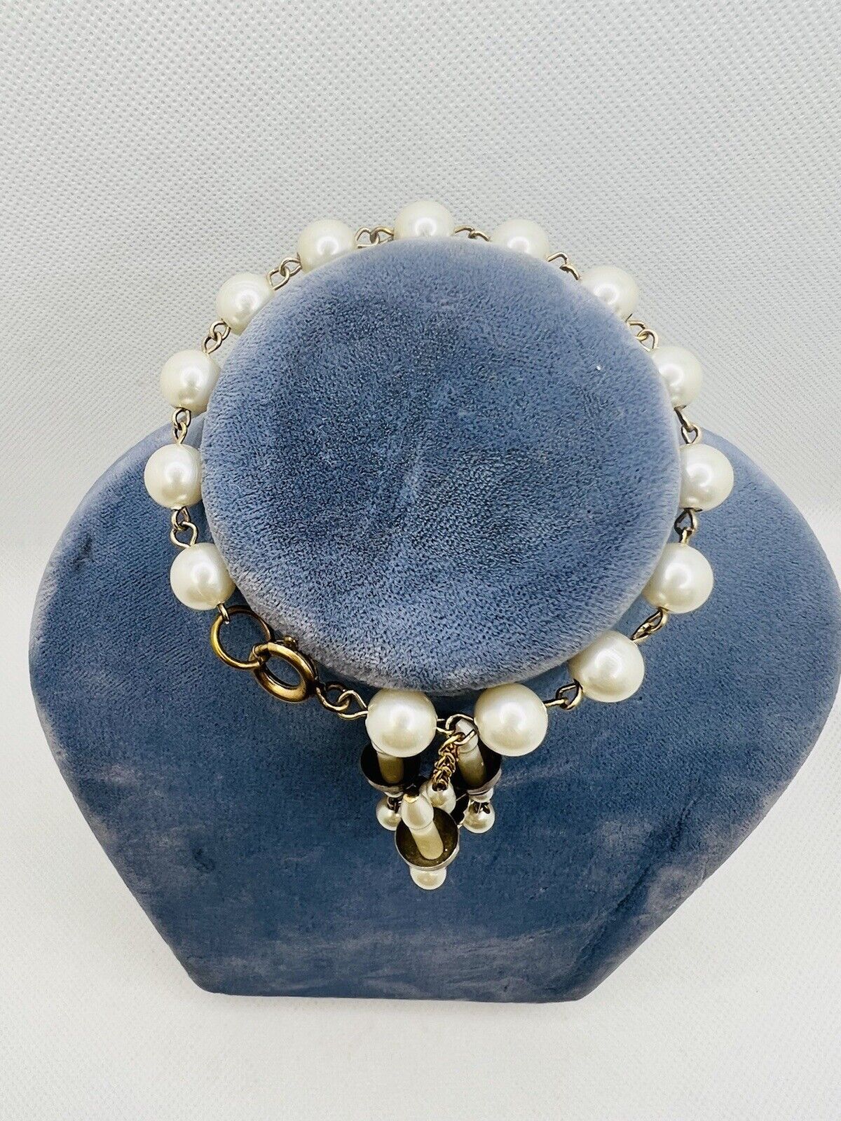 Vintage Faux Pearl Bracelet Germany Hanging Pearl… - image 5