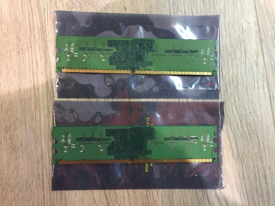 512 MB TWO Memory RAM DDR2 PC2-5300U HYS64T64000HU-3S-B 240 pin 1G Infineon - Image 3 of 3