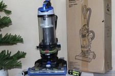 Bissell CleanView Swivel Rewind Pet Reach Vacuum Cleaner, 3197A