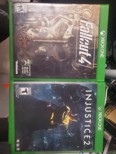 LOT OF 2: Injustice 2 + FALLOUT 4 [USED NO DLC/ NO EXPANSION] Xbox One