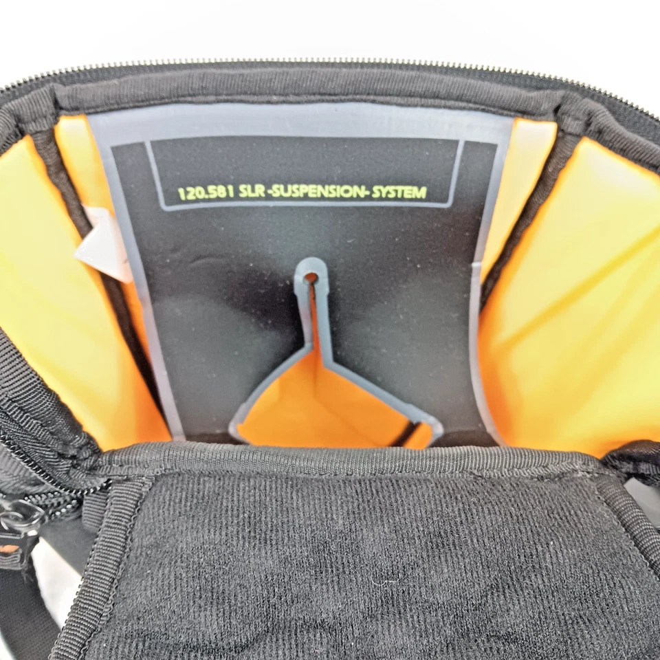 Case Logic 120.581 SLR-Suspension-System Camera Bag (Black) - Image 4 of 4