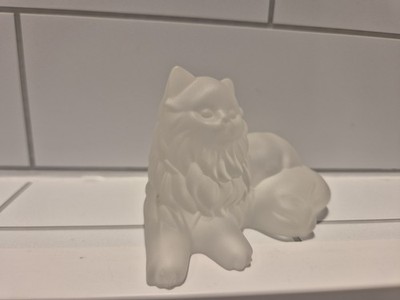 1990er Lenox Milchglas Katze liegend 4''x2''