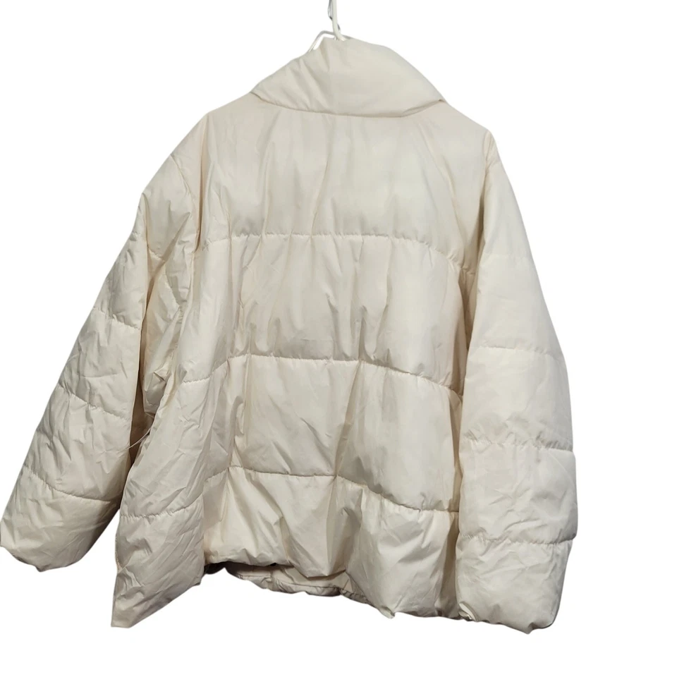 Old Navy Pale Yellow Women's Crop Puffer Jacket Size 3X NWT 91825-1Clo3 - Image 2 of 4