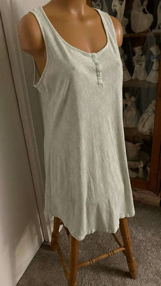 CAMISÓN CHARTER CLUB ÍNTIMO VERDE FLORAL CON CANESÚ ABOTONADO ALGODÓN TALLA L Foto 3 de 4