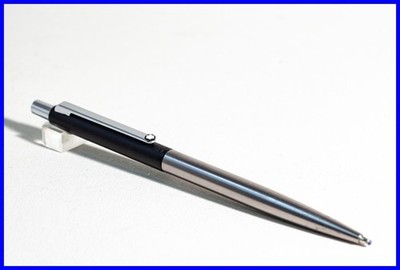 MONTBLANC Kugelschreiber SL (SlimLine) Serie in Schwarz & Stahl mit neuer Mine