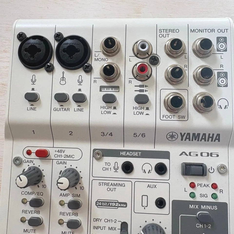 YAMAHA AG06 AG06MK2 Digital Mixer White Used from Japan Authentic Good Condition - Image 2 of 3