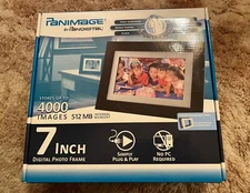 Pandigital PI7002AW 7" Digital Picture Photo Frame