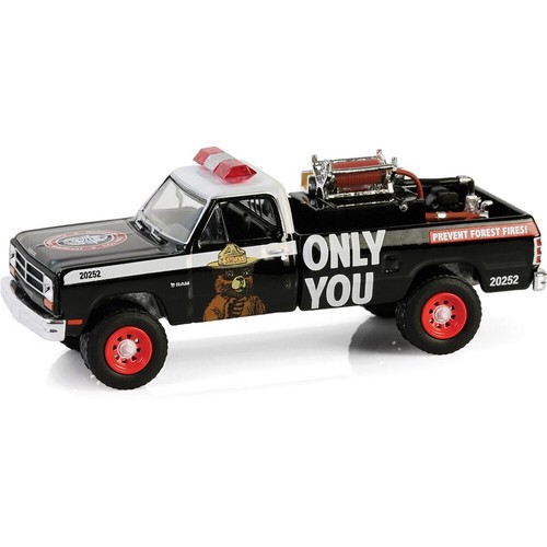1987 Dodge Ram D250 Fire Equipment Hose Greenlight 1:64 Scale Diecast Greenlight - Picture 2 of 3