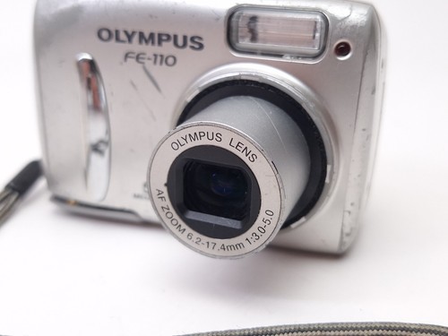 Appareil photo numérique compact 5 mégapixels Olympus FE-110 argent *LIRE* - Photo 6 sur 12