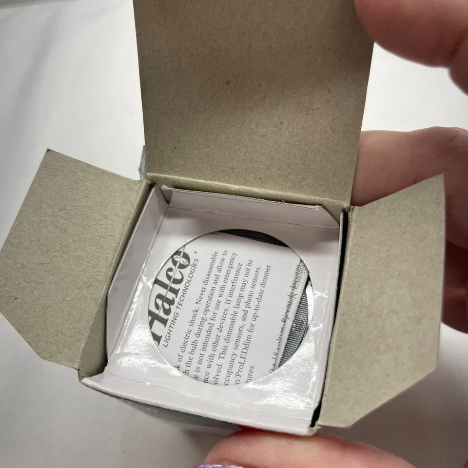 Halco Dimmable LED MR16 Flood Light Bulb (3000K) - 10 Watt, 210 Lumens - Image 2 of 4