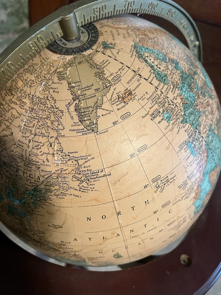 Globo terráqueo giratorio imperial vintage de 12" Cram's en un soporte libre de madera de 36"" Foto 4 de 4