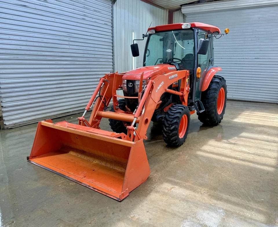 Kubota L4060hstc 2015 cabina 4x4 cargador tractor con cargador y un peso operativo Foto 4 de 4