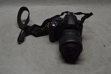 NIKON D3000 Digital Camera