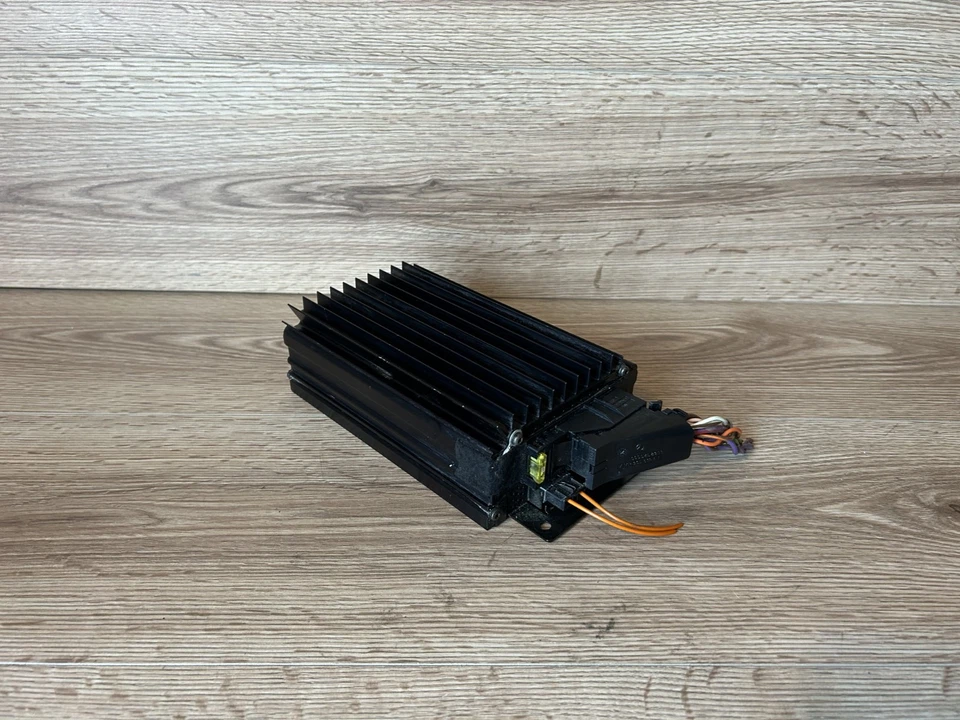 AMPLIFICADOR AMPLIFICADOR BOSE MERCEDES BENZ W209 CLK320 CLK500 OEM (03_05) 2098200289 Foto 2 de 4