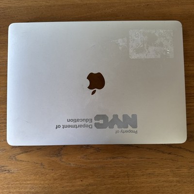 Apple MacBook Air M1 8GB 256GB (READ DESCRIPTION)