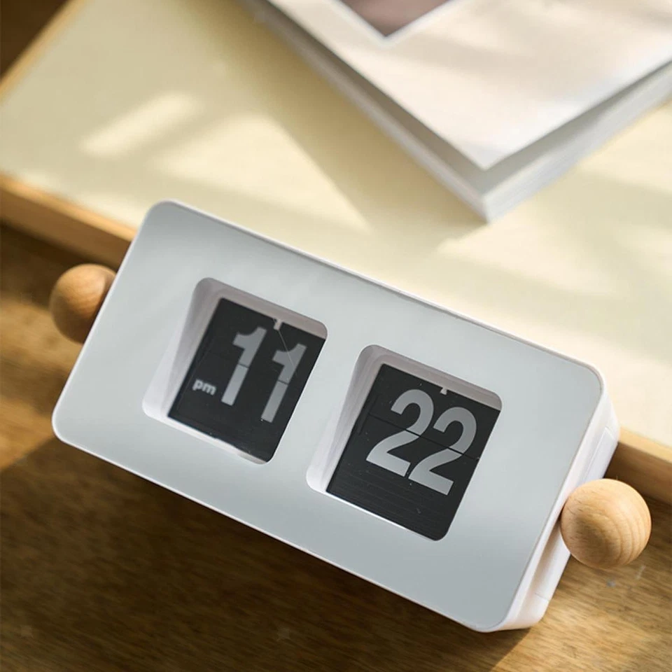 Auto Flip Desk Clock Large Number Display Centerpiece Crafts Home Decor Modern + - Image 4 of 4