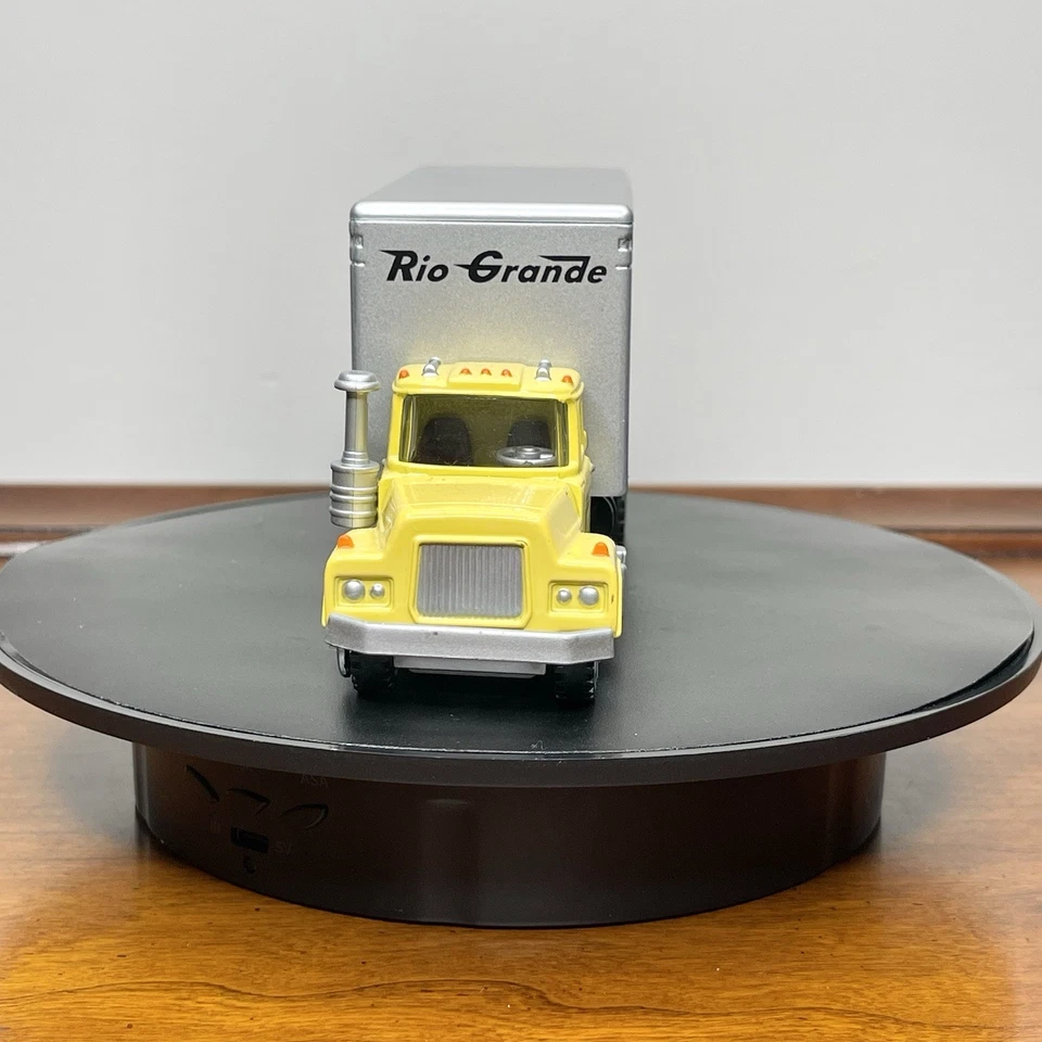 Vintage 1:43 K Line K872-103 Die Cast Main Line Rio Grande Panel Truck 🚚 Silver - Image 4 of 4