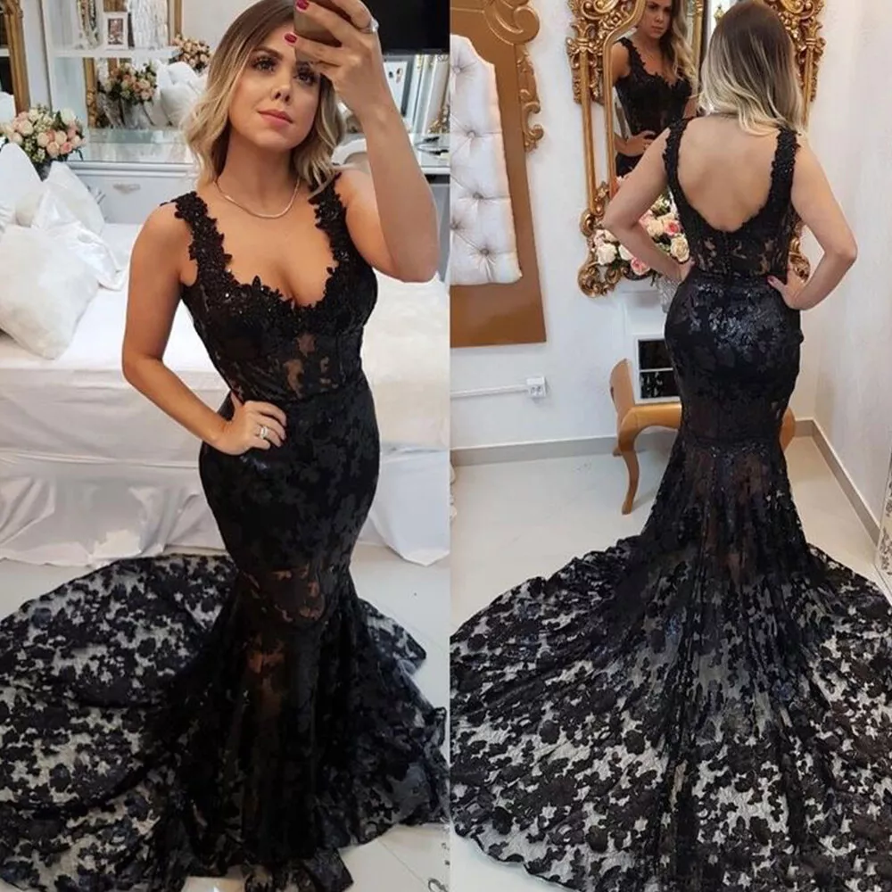 Gothic Mermaid Wedding Dress Black Lace Appliques Bridal Dress with Sweep  Train